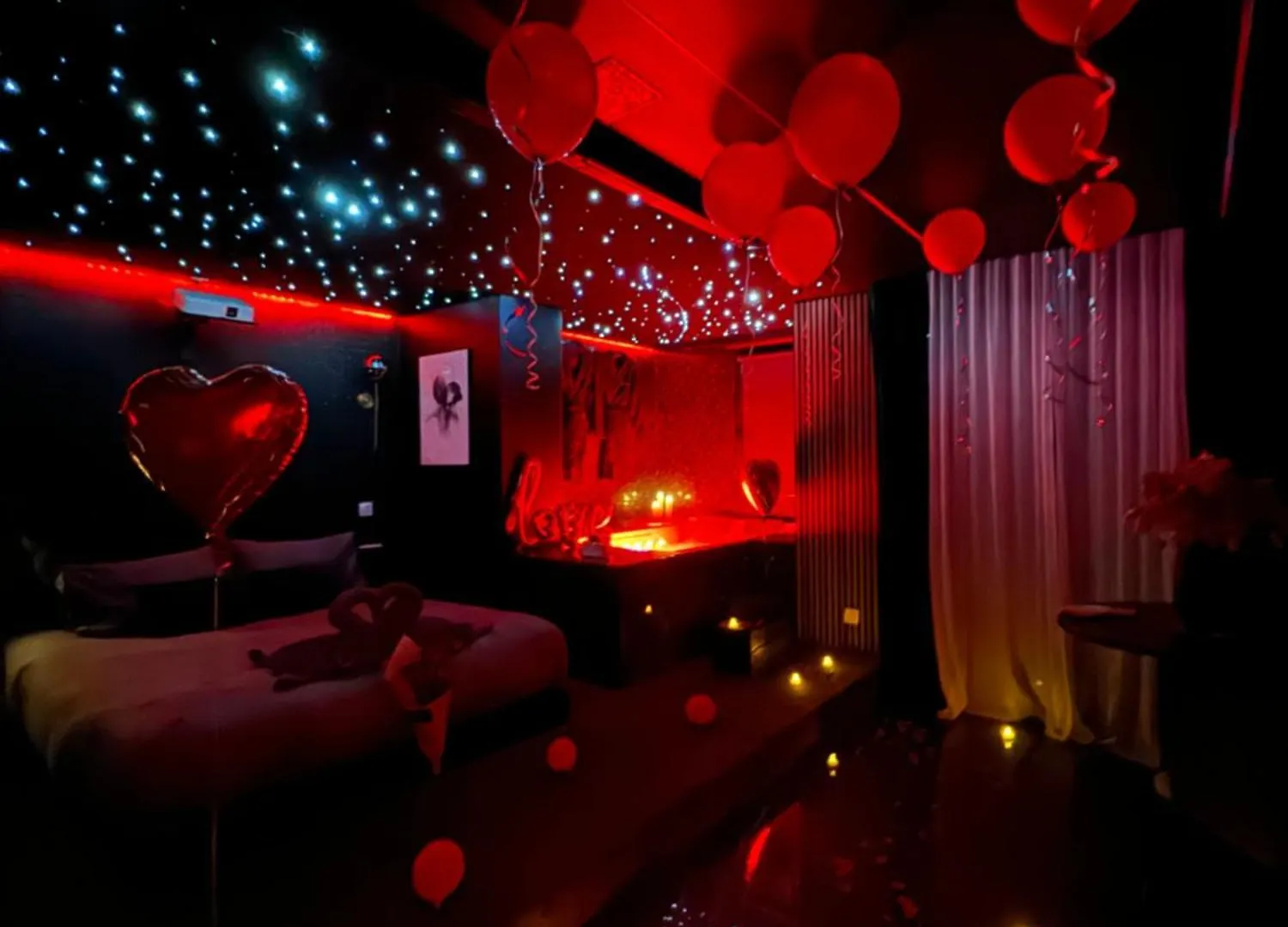 One Night Love Room Unique Tuluza 0*,  Francja